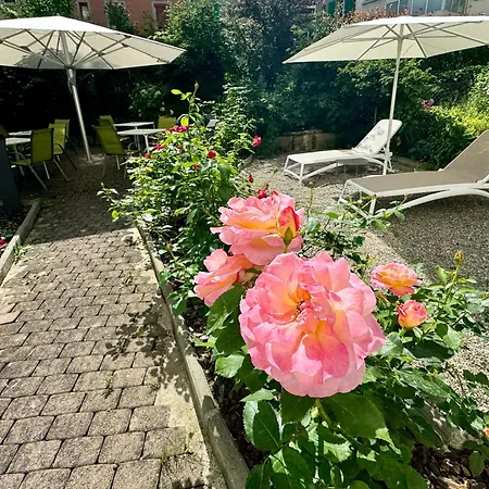 Mutschellen Apartman *