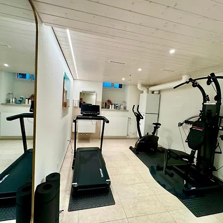 Mutschellen Apartman *